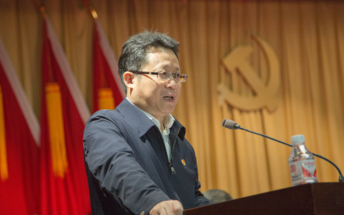 宜化集團(tuán)召開2019年慶?！拔逡弧眹H勞動(dòng)節(jié)暨表彰大會(huì)(圖12)