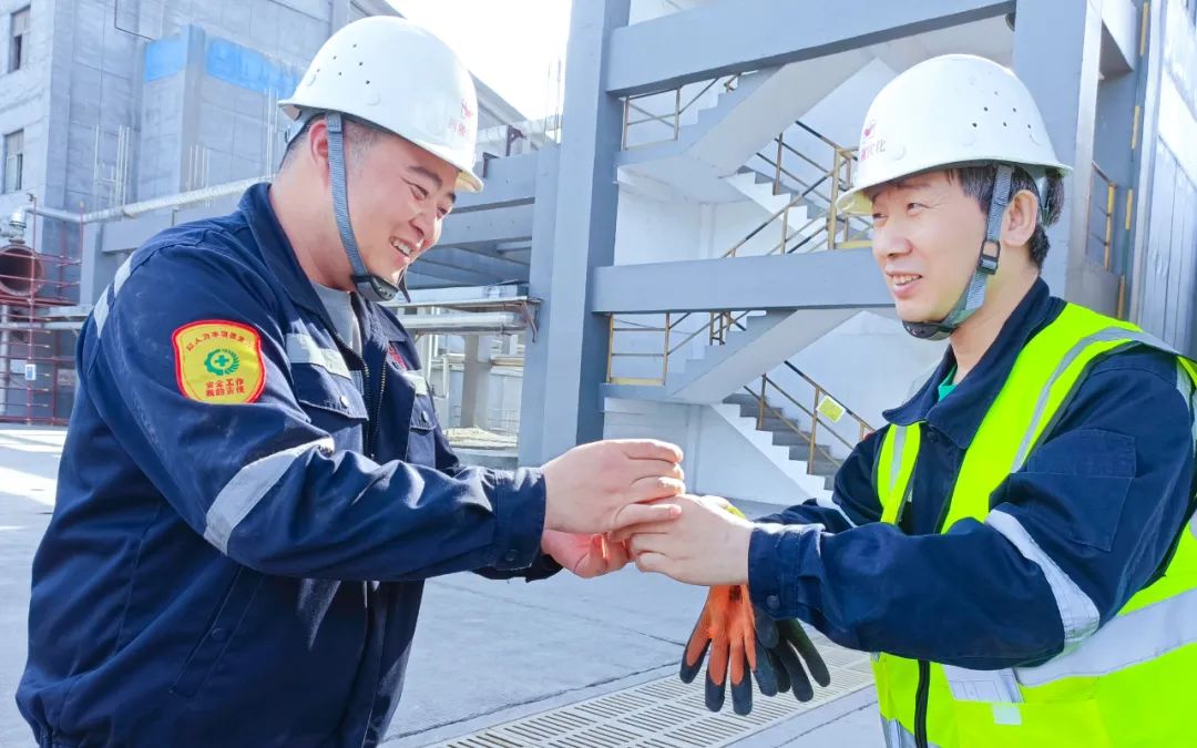 新疆宜化乙炔車間運行一班：立足崗位強技能，凝心聚力創(chuàng)佳績(圖5)