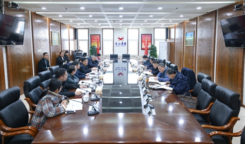 宜昌市國資委黨委書記、主任黃智華一行到宜化集團(tuán)調(diào)研